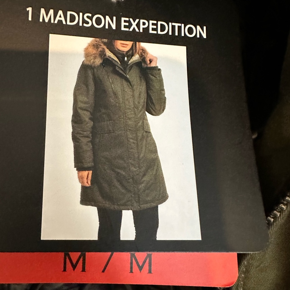 1Madison Expedition new with tags green parka women’s coat/jacket size m.